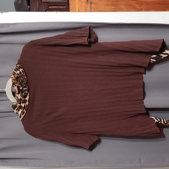 Peter Nygard Womens Cardigan Short Sleeves Brown Ruffly Cheetah Trim L/14-16 EUC - Picture 6 of 7